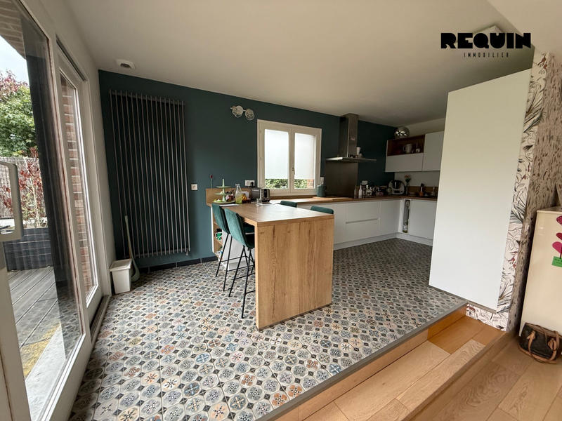 Villa - 200 m² - 8 pièces