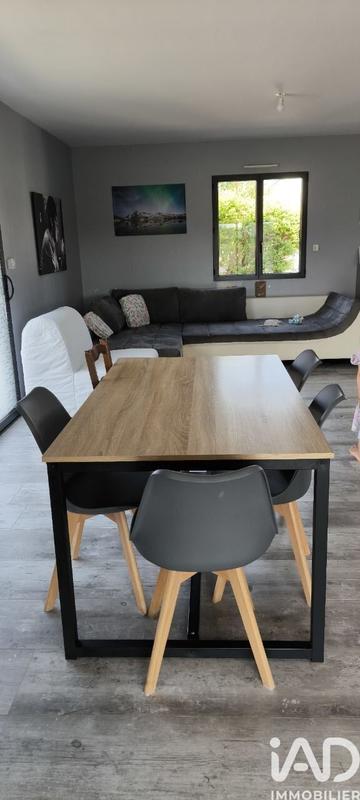 Maison - 140 m² - 6 pièces