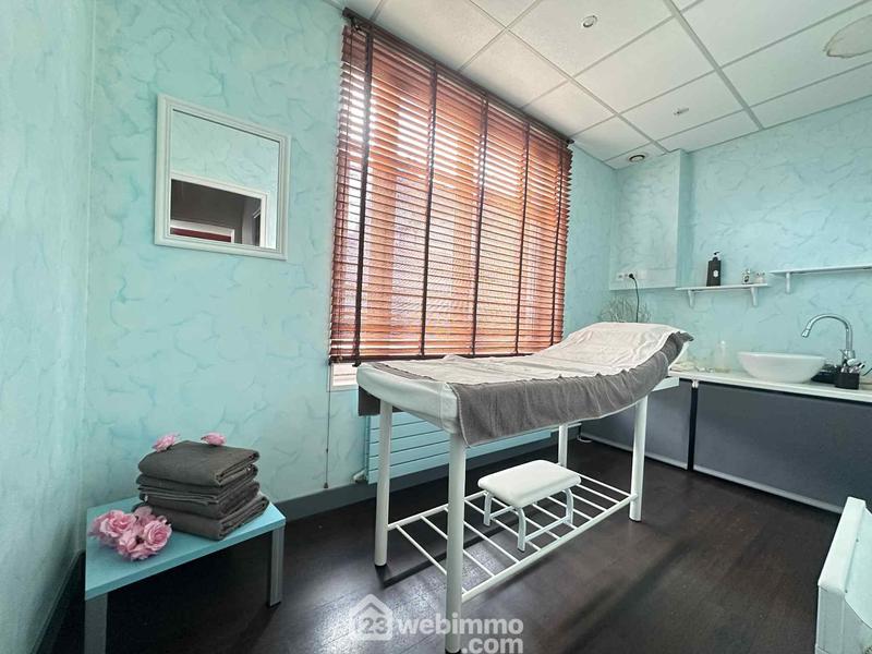 Immeuble - 370 m² - 11 pièces