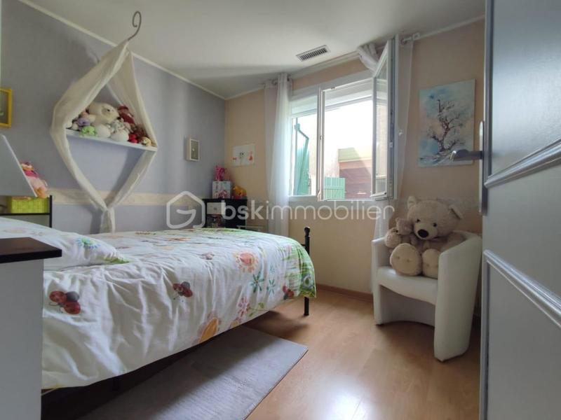 Maison traditionnelle - 104 m² - 5 pièces