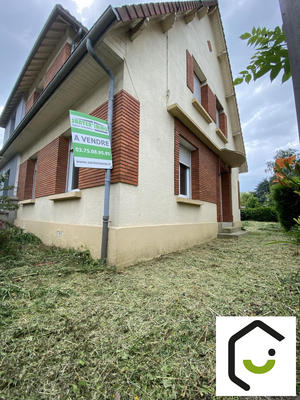 Maison - 80 m² - 5 pièces