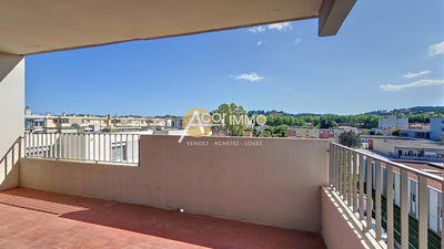 Appartement - 57 m² - 3 pièces