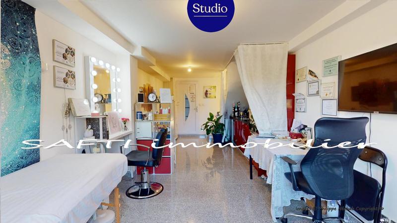 Maison - 164 m² - 8 pièces