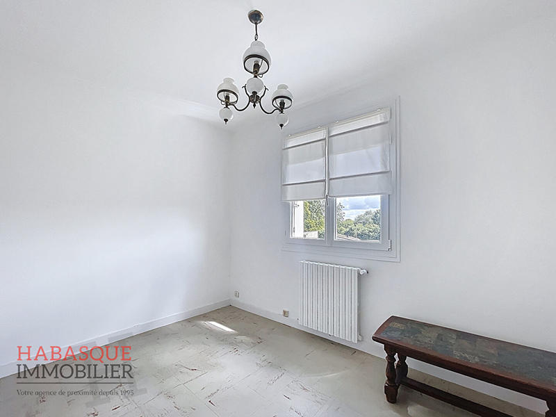 Maison - 159 m² - 7 pièces