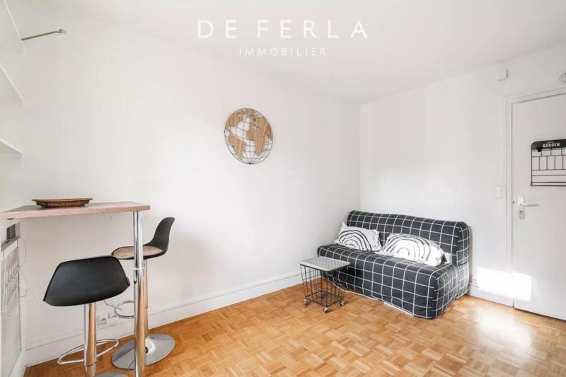 Studio - 13 m² - 1 pièce