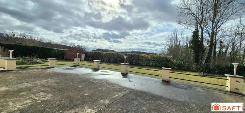 Maison - 138 m² - 6 pièces