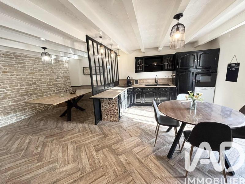 Maison - 165 m² - 6 pièces