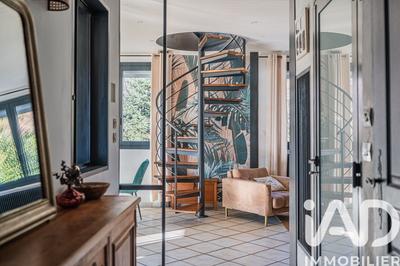 Maison - 196 m² - 6 pièces