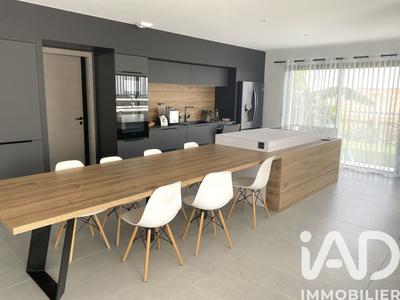 Maison - 165 m² - 7 pièces