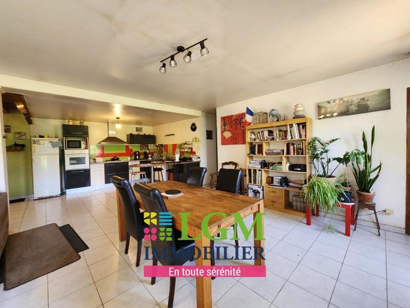 Maison - 111 m² - 3 pièces