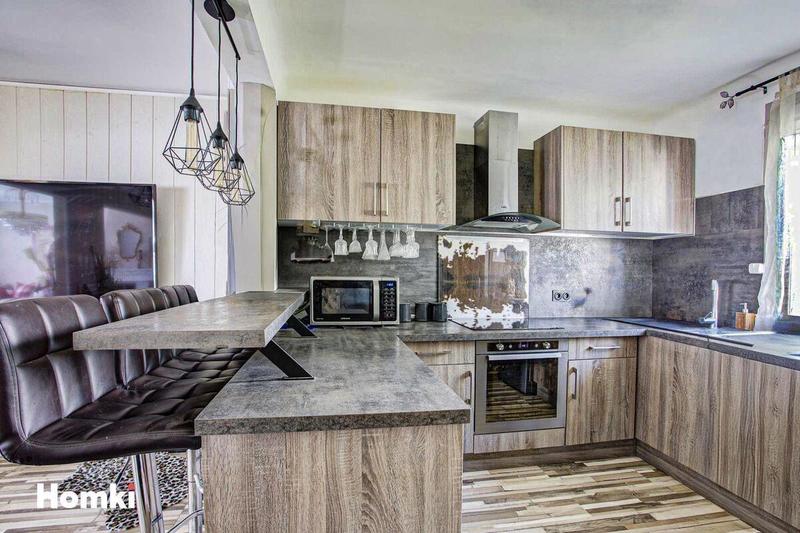 Maison - 110 m² - 5 pièces