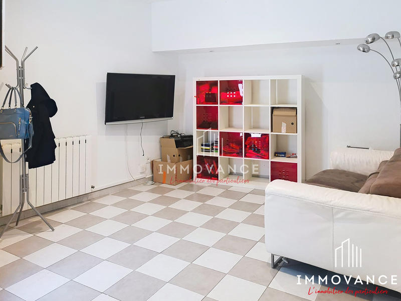 Maison - 90 m² - 5 pièces