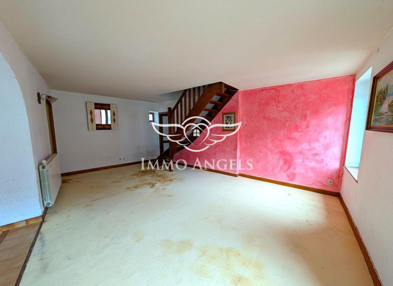 Maison - 220 m² - 11 pièces