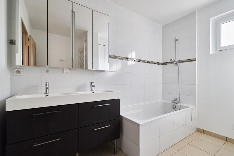 Appartement - 130 m² - 6 pièces