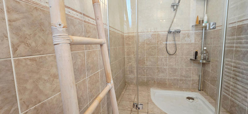 Maison - 170 m² - 7 pièces