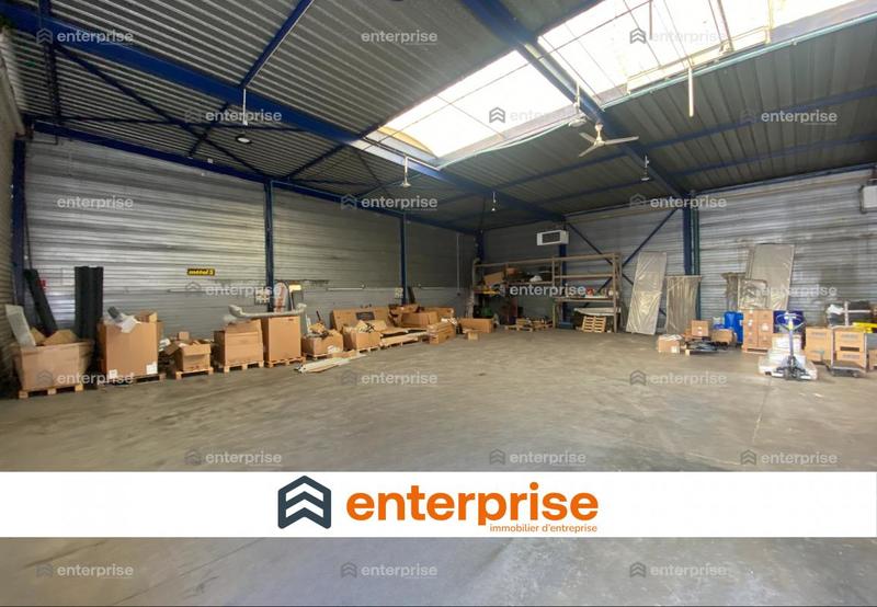 Local d'activité / Entrepôt - 1 444 m²