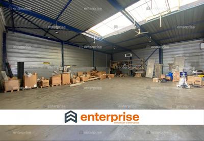 Local d'activité / Entrepôt - 1 444 m²