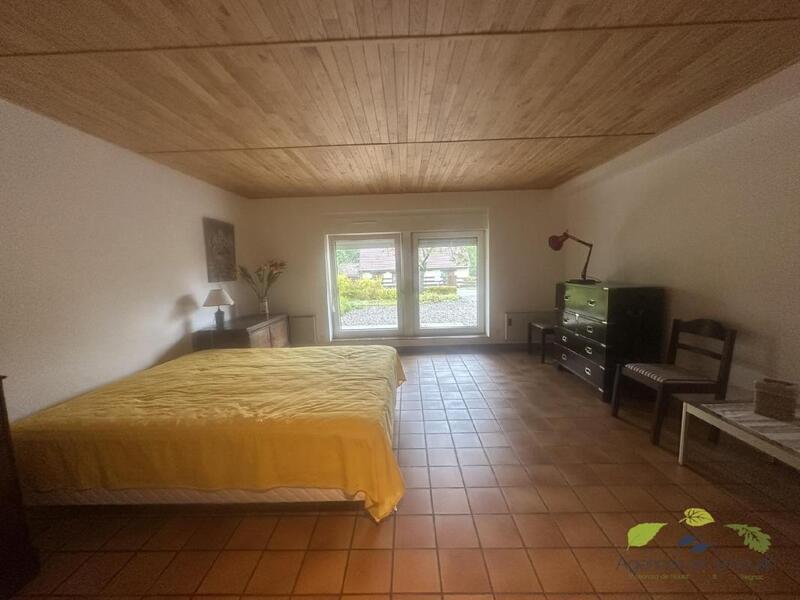 Propriété - 287 m² - 7 pièces