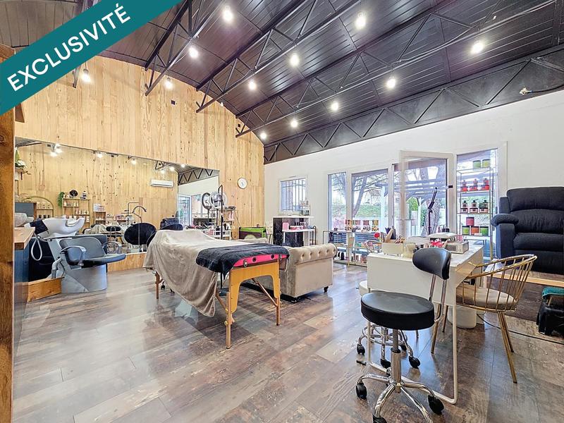 Local commercial - 120 m² - 4 pièces