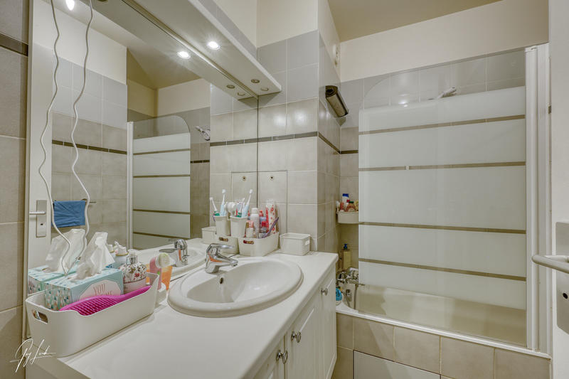 Appartement - 96 m² - 4 pièces