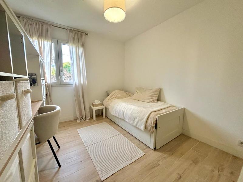 Appartement - 77 m² - 4 pièces