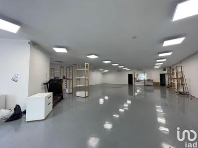 Local commercial - 552 m²