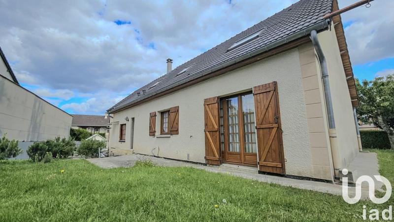 Maison - 180 m² - 8 pièces