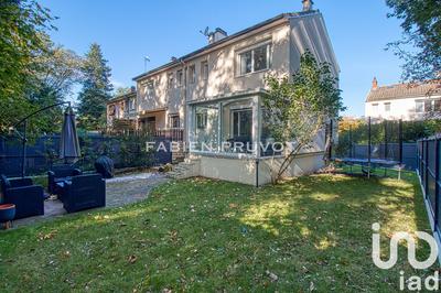 Maison - 75 m² - 5 pièces