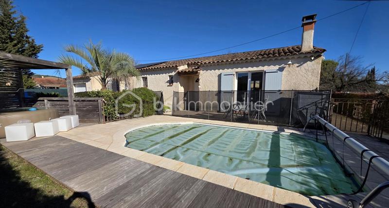 Maison - 100 m² - 4 pièces