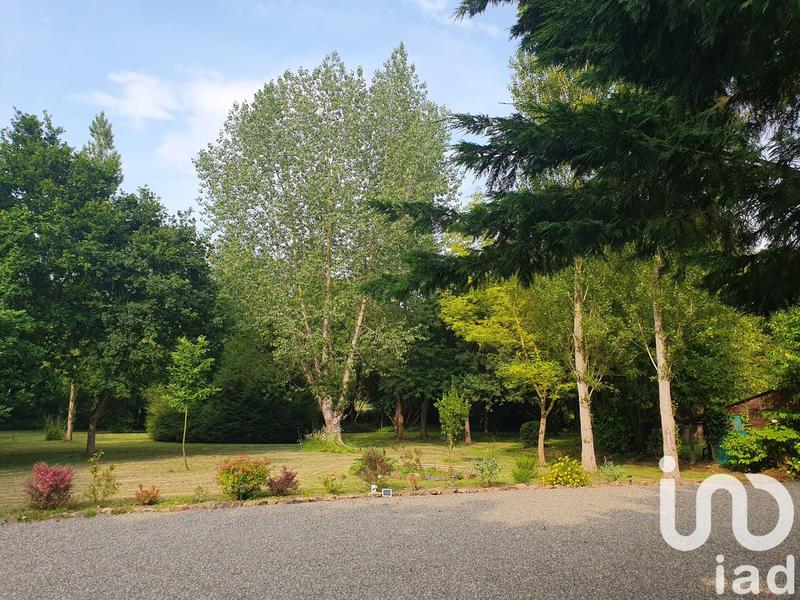 Maison - 480 m² - 12 pièces