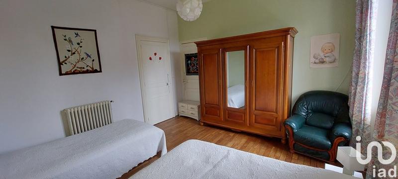 Maison - 177 m² - 7 pièces