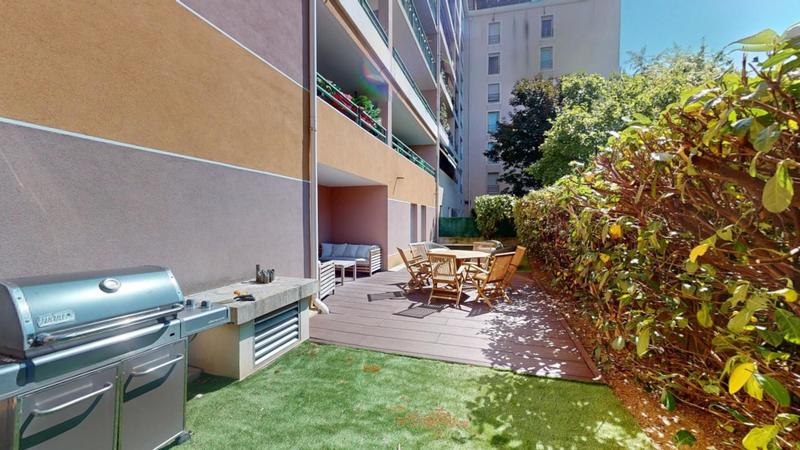 Appartement - 82 m² - 4 pièces