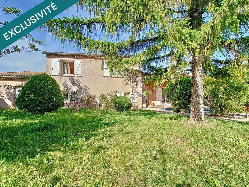 Maison - 162 m² - 8 pièces