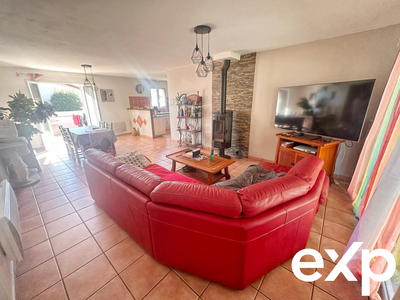 Villa - 100 m² - 6 pièces