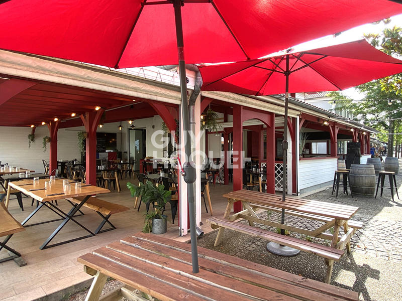 Fonds de commerce - 598 m²