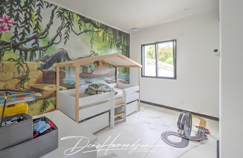 Maison - 135 m² - 5 pièces