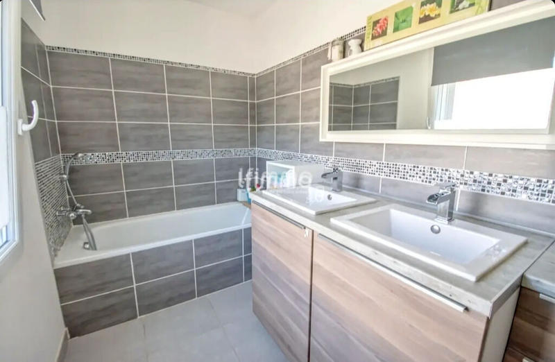 Maison - 133 m² - 5 pièces