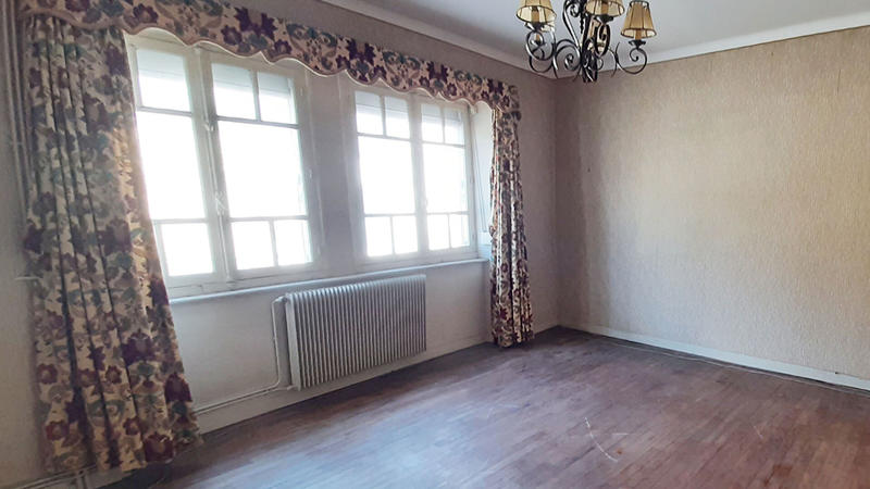 Maison - 150 m² - 7 pièces