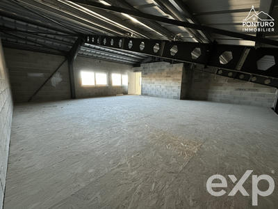 Fonds de commerce - 300 m²