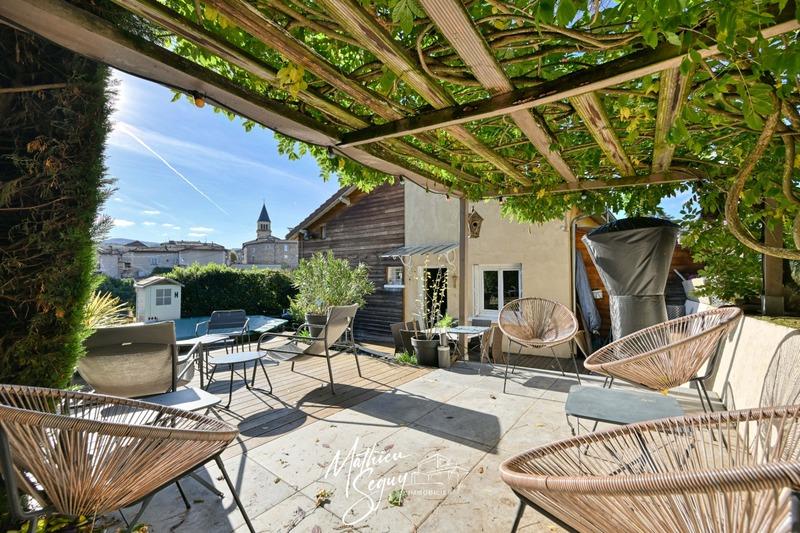 Maison - 107 m² - 5 pièces