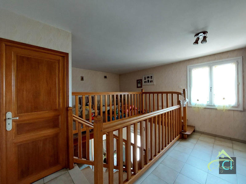 Maison - 124 m² - 7 pièces