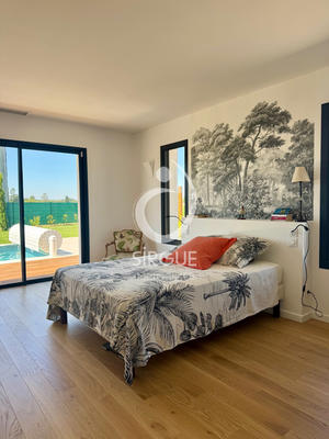 Villa - 167 m² - 5 pièces