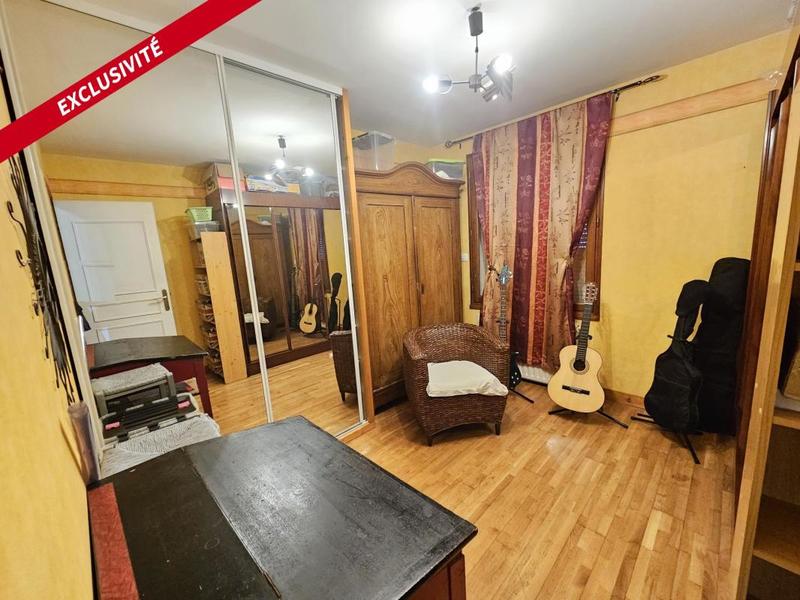 Maison - 95 m² - 5 pièces