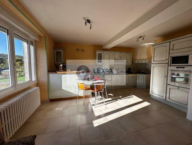 Maison de village - 115 m² - 5 pièces