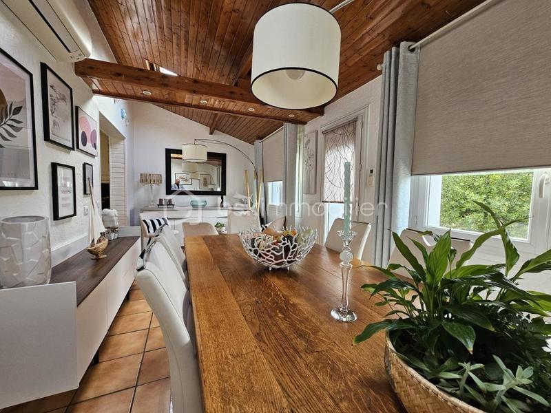 Maison - 150 m² - 6 pièces