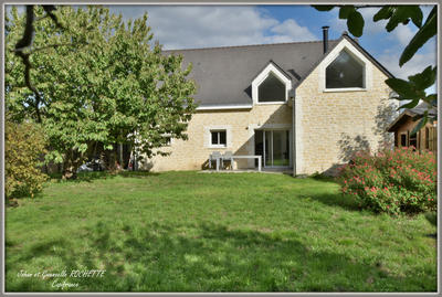 Maison - 147 m² - 8 pièces