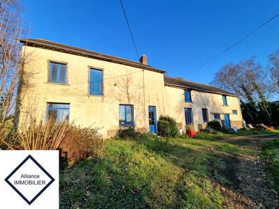 Maison - 96 m² - 8 pièces