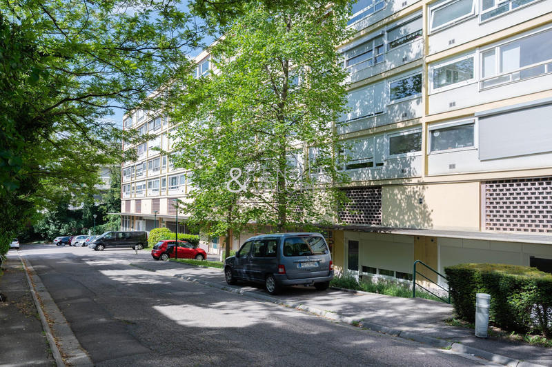 Parking / Garage - 15 m²