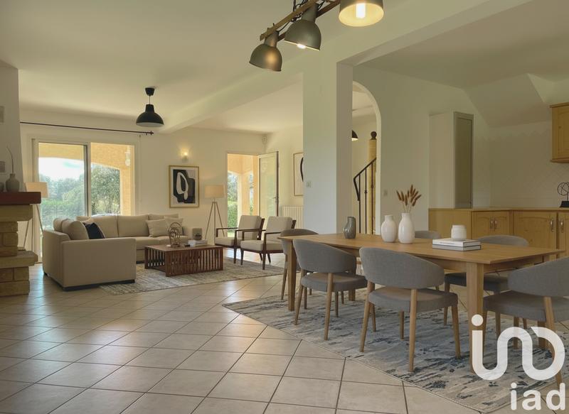 Maison - 136 m² - 7 pièces