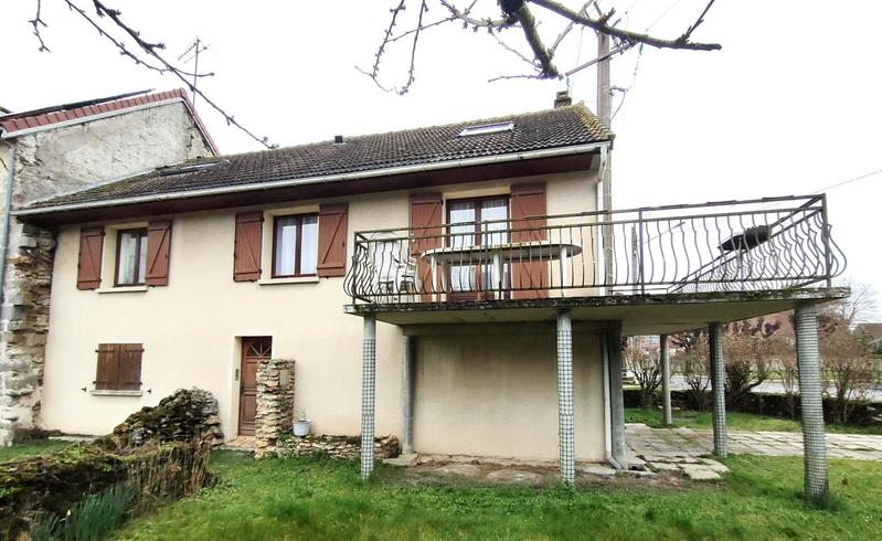 Maison - 97 m² - 3 pièces